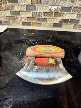 Source Unknown Multicolor Wood-Handled Alaskan Ulu knife